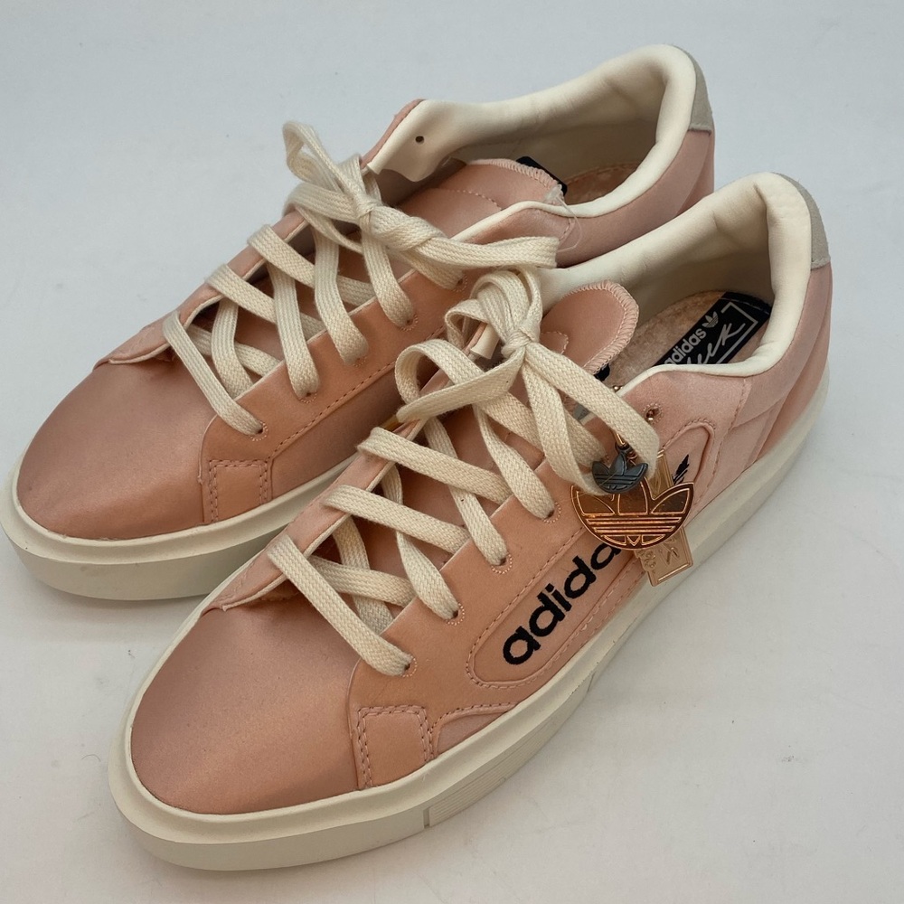 Adidas Sleek series. Women's Blush Platform Sneakers